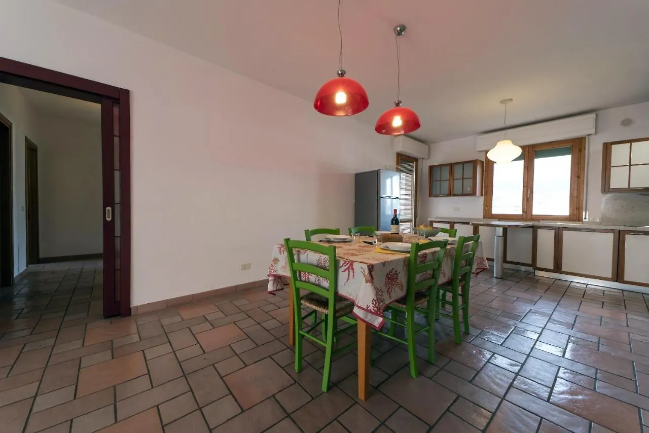 Apartment Casa Sandra Marina di Campo